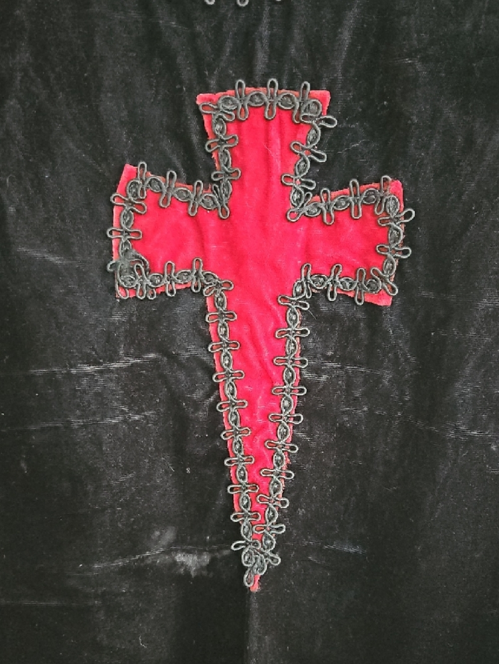 Jeannie Nitro Black Velvet Tunic Mini Dress With Red Cross - Picture 5 of 6